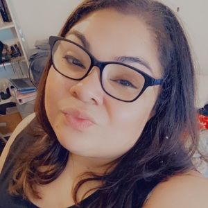 Meet your Posher, Marrisa